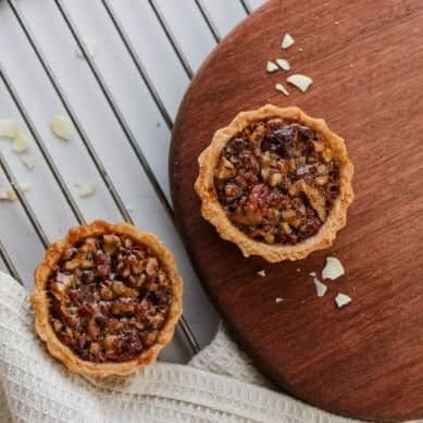 Mini Pecan Pie by Tiramisu Patisserie