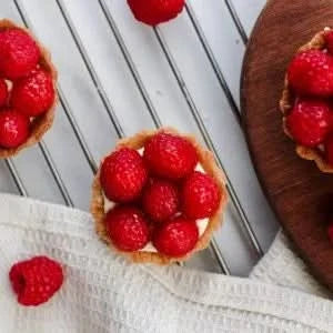 Tiramisu - Raspberry Tarts