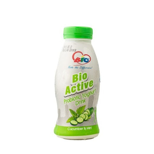 Bio Active Probiotic yoghurt cucumber and mint at zucchini